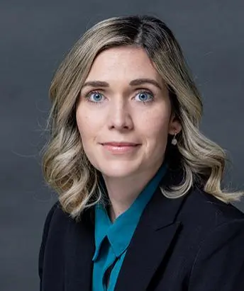 Headshot of Ella Alvey