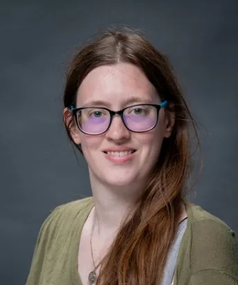 Headshot of Erin MacLeod