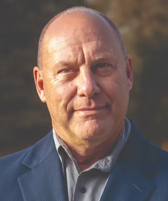 Headshot of Peter Van Erem